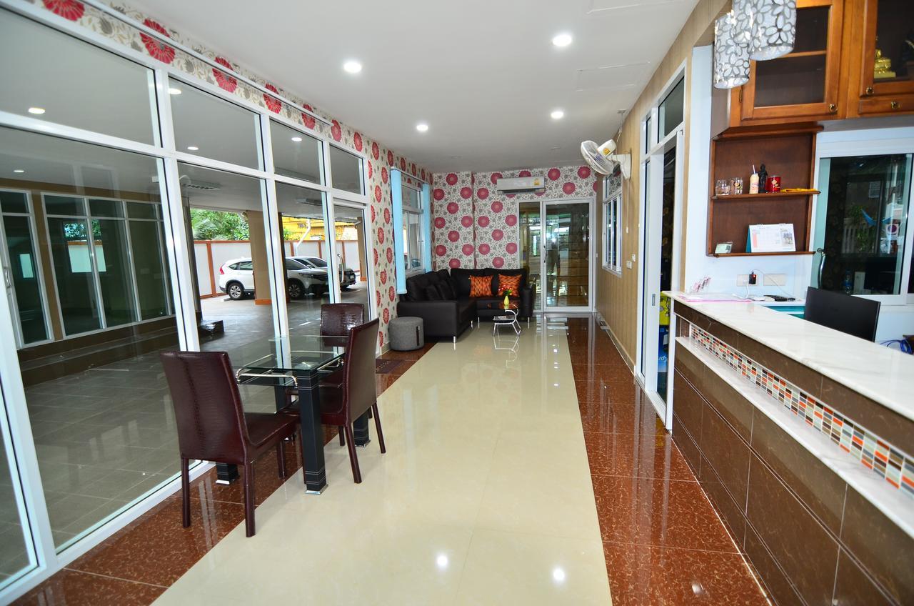 The Best Place Samut Prakan Esterno foto